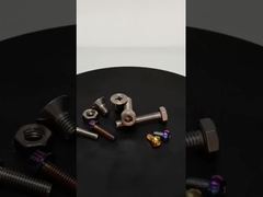 เครื่องแนบไทเทเนียม